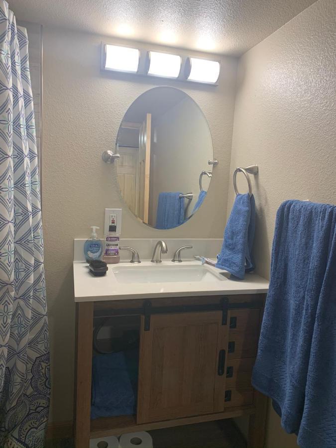Dillon Ave Homes Cheyenne Quarto foto